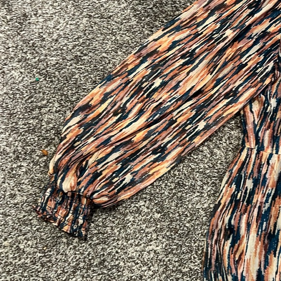 Willa Story Ellie Dress - Medium - Picture 5 of 10